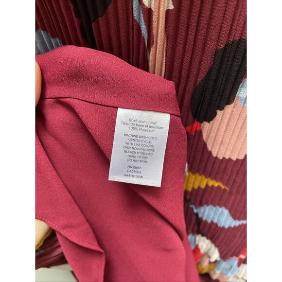 Halogen Sleeveless Crewneck Abstract Print Pleated Flowy Tank  Blouse Size L - Picture 4 of 4